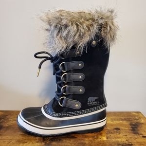 LIKE NEW WORN ONCE Sorel Joan of Arctic Sz 6